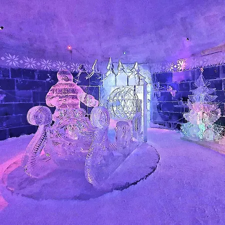 Snowhotel Hotell 3*