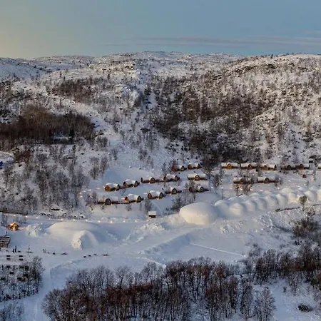 Snowhotel
