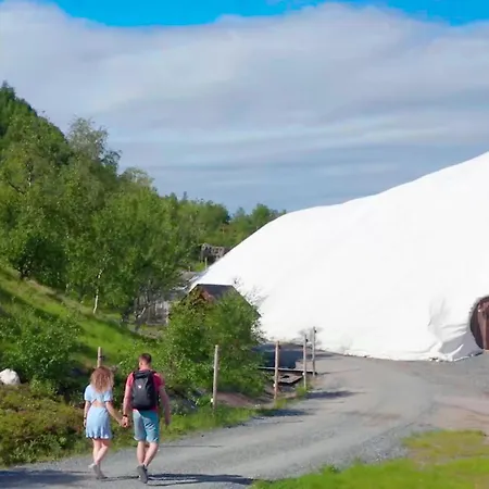 Szálloda Snowhotel 3*